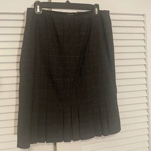 Anne Klein 2-Piece Skirt Suit